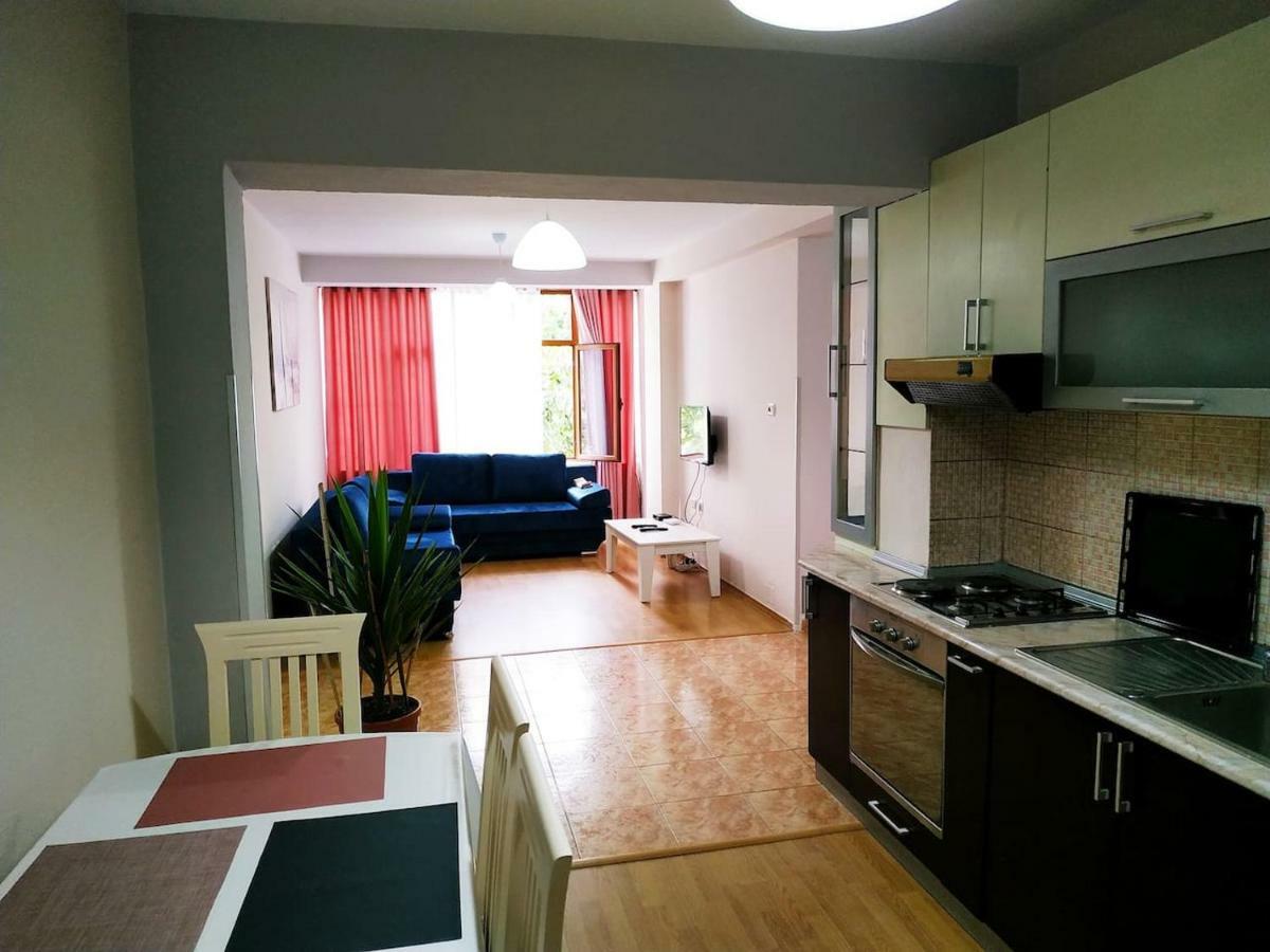 Lovely Apt At The Heart Of The City&Near The Lake โปกราเดซ ภายนอก รูปภาพ